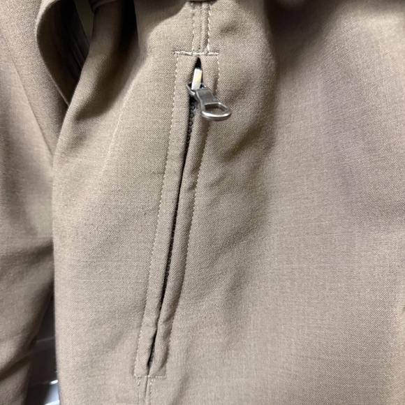 Winter jacket - Picture 6 of 9